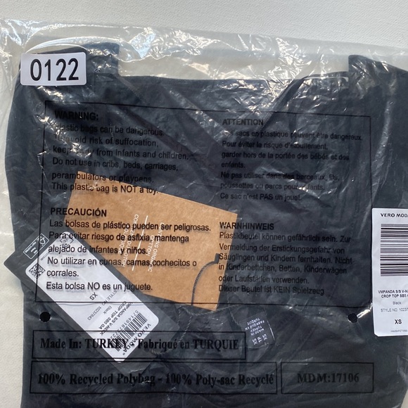 Vero Moda Panda Short Sleeve V-Neck Black Crop Top, Size XS, NWT - Picture 6 of 9